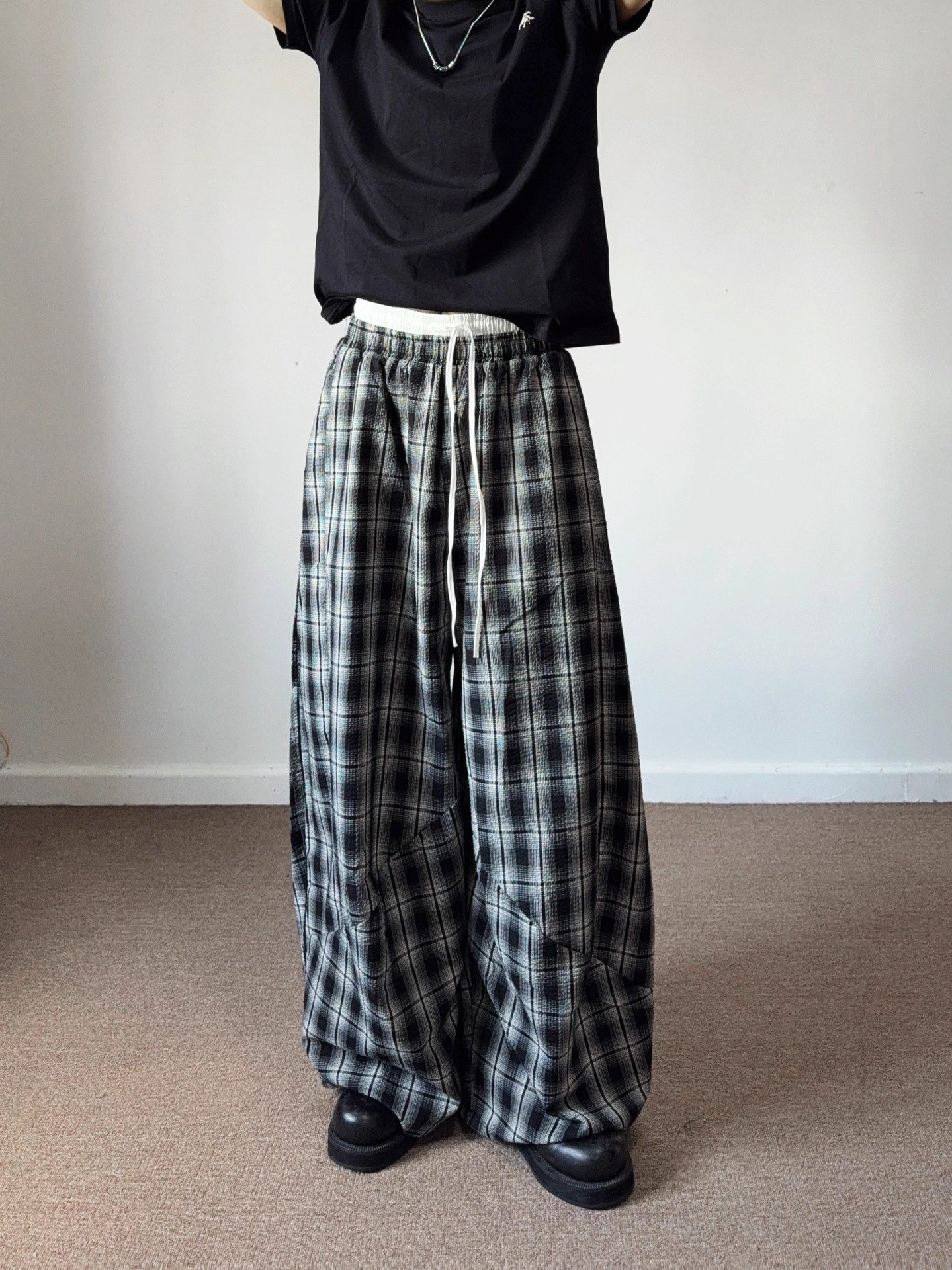 American Retro Loose Fit Plaid Trousers - Image 5