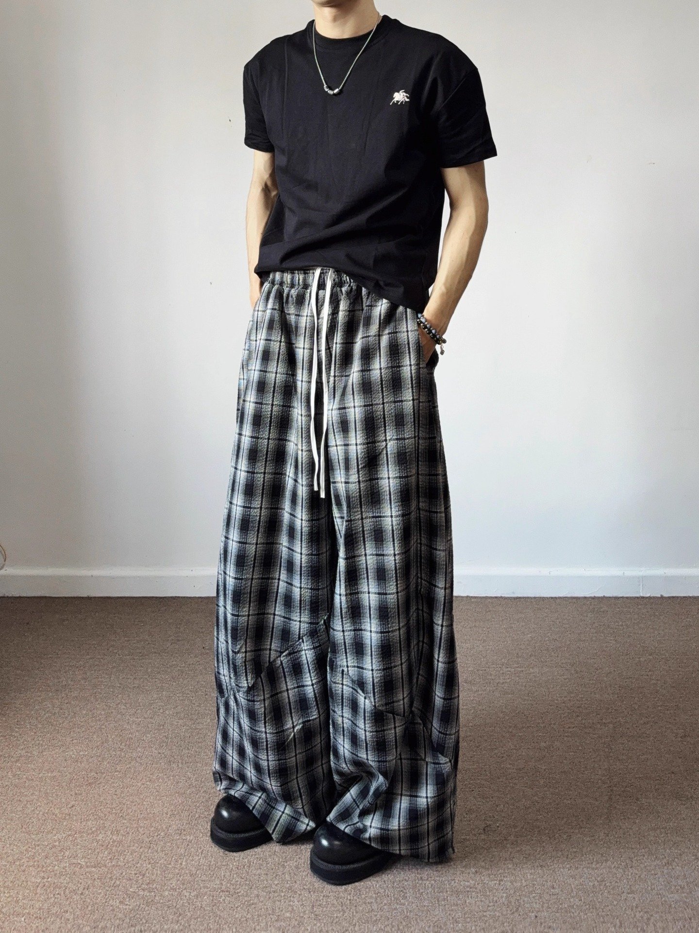 American Retro Loose Fit Plaid Trousers - Image 2