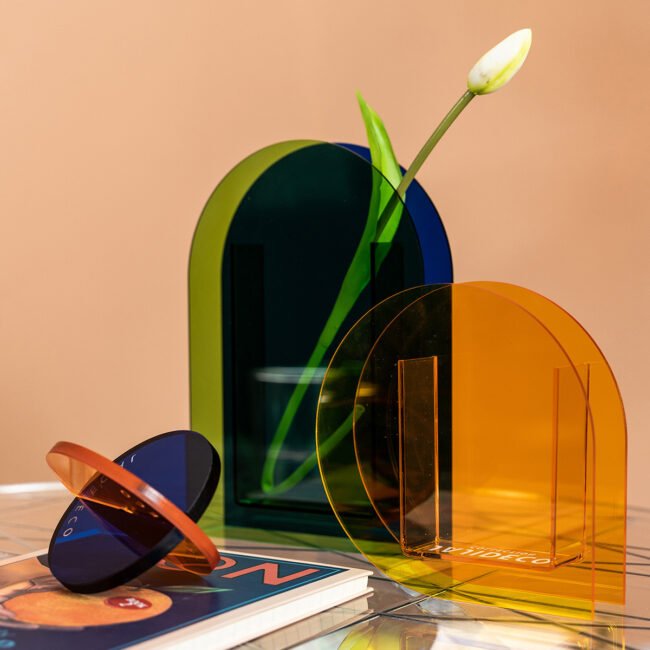 Colorful Acrylic Vase Color Illustration Ornament Vase