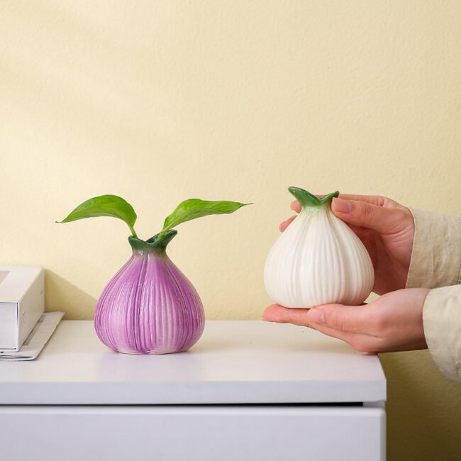 Art Onion Vase Ceramic Small Hydroponic Vase